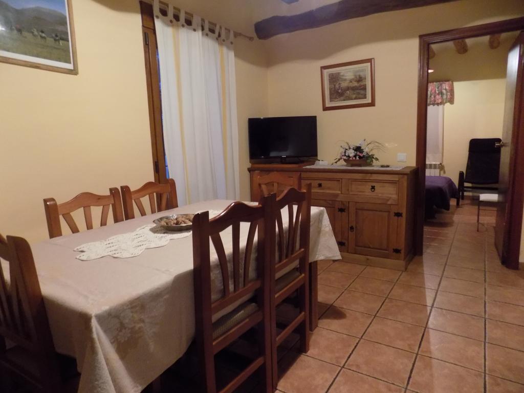 Apartamentos Casa Ferras Valderrobres Buitenkant foto