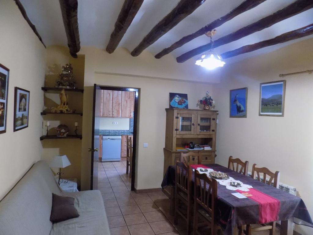 Apartamentos Casa Ferras Valderrobres Buitenkant foto